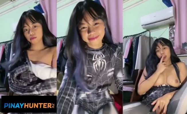 Costume lang dw siya habang sumasalat sa madla